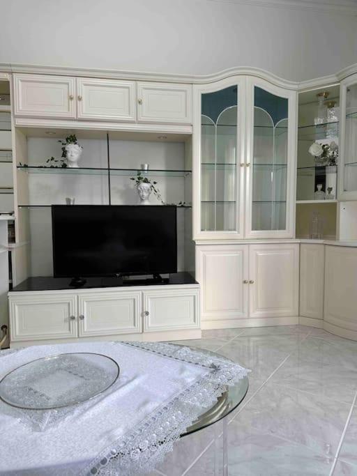 Casa Eleonora: A 5 Min Dal Mare + Free Parking Appartement Ventimiglia Buitenkant foto
